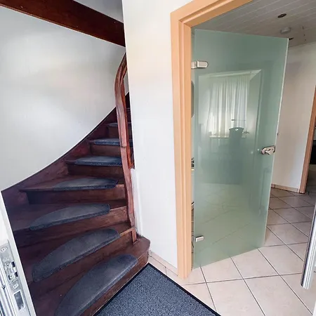 Apartment Oase *
